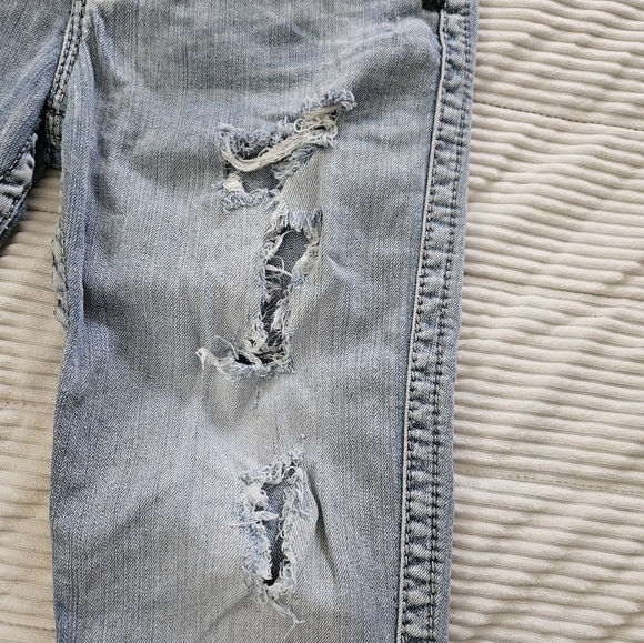 Silver Tuesday Cropped Distressed Light Blue Women's Jeans Size 27 - Picture 2 of 13